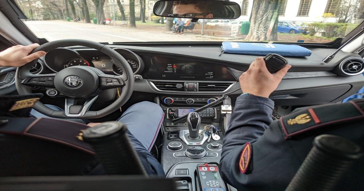 Sorpreso a spacciare droga, giovane arrestato