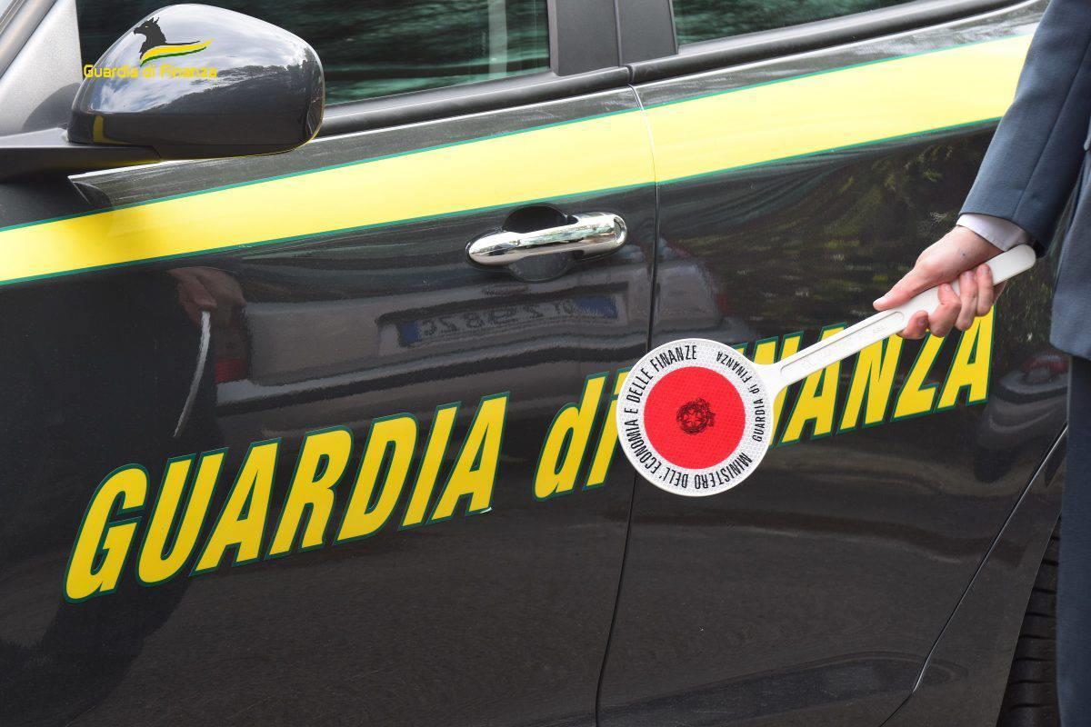 Operazione della guardia di finanza, confiscati beni per 1,75 milioni di euro
