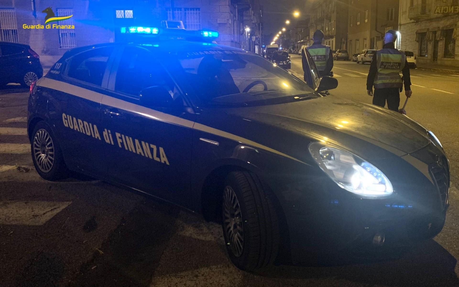 Controlli nei ristoranti, scoperti sei lavoratori irregolari