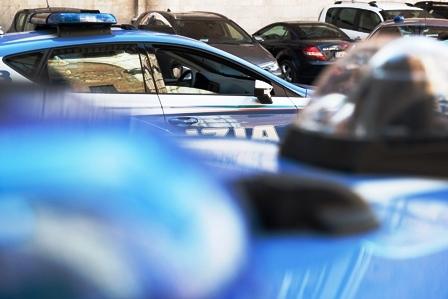 Compie rapina in casa e riprende l’aggressione con il cellulare: quattro arresti